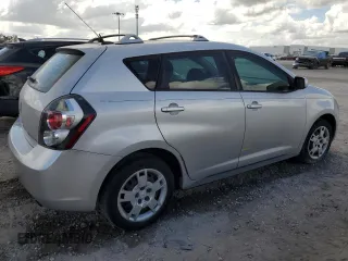 2009 Pontiac Vibe with VIN 5Y2SM67079Z403570, listed as a Copart auction lot 76196584 with 63,891 mi miles and Salvage Title. Bid and sale history available at carsss.com. Image 3.
