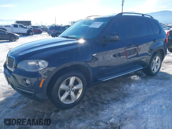 2008 BMW X5 3.0si with VIN 5UXFE43558L001891, listed as a IAAI auction lot 41276202 with 93,376 mi miles. Bid and sale history available at carsss.com. Image 18.