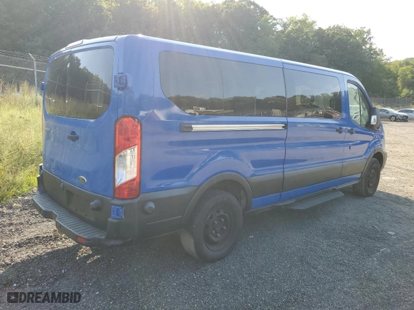 2019 Ford Transit Passenger Wagon XL with VIN 1FBZX2YM4KKA34847, listed as a Copart auction lot 70626634 with 202,888 mi miles and Clean Title. Bid and sale history available at carsss.com. Image 3.