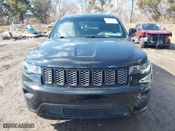 2018 Jeep Grand Cherokee Laredo E with VIN 1C4RJFAG8JC453706, listed as a IAAI auction lot 41688655 with 116,965 mi miles. Bid and sale history available at carsss.com. Image 13.