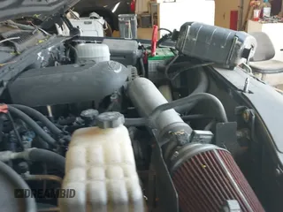 2004 Chevrolet Tahoe LS с VIN 1GNEK13ZX4J204098, выставлен на аукционе IAAI как лот 42143393 с пробегом 293 548 миль миль и . История ставок и продаж доступна на DreamBid. Изображение 12.