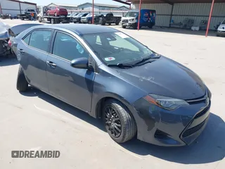 2018 Toyota Corolla L z VIN 2T1BURHE4JC103687, wystawiony jako IAAI lot #41985917 z przebiegiem 135 823 mil mil oraz . Historia ofert i sprzedaży dostępna na DreamBid. Obrazek 1.