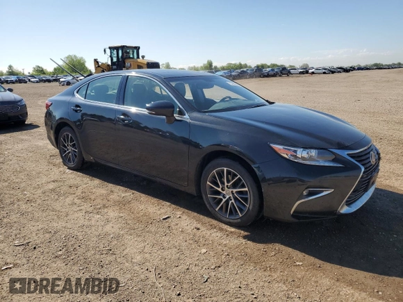 2016 Lexus ES 330 z VIN JTHBK1GG1G2227934, wystawiony jako Copart lot #57602665 z przebiegiem 131 686 mil mil oraz Szkoda całkowita • Salvage title. Historia ofert i sprzedaży dostępna na DreamBid. Obrazek 4.