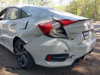 2020 Honda Civic Sedan Sport with VIN 19XFC2F88LE203238, listed as a IAAI auction lot 42075297 with 21,230 mi miles. Bid and sale history available at carsss.com. Image 19.