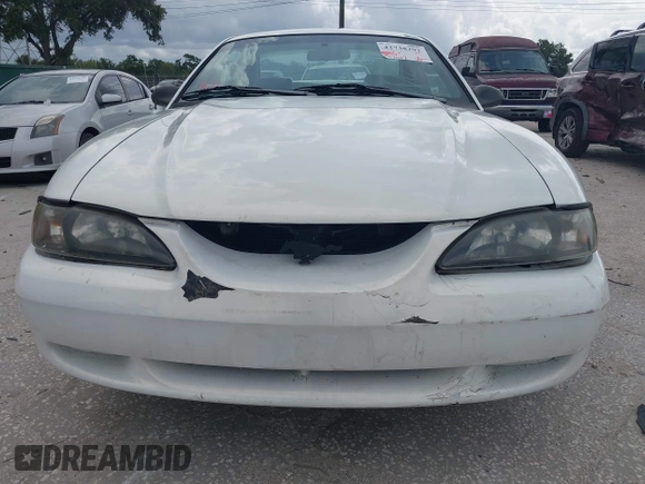 1997 Ford Mustang GT with VIN 1FALP42X8VF152984, listed as a IAAI auction lot 42738292 with 92,002 mi miles and . Bid and sale history available at DreamBid. Image 6.