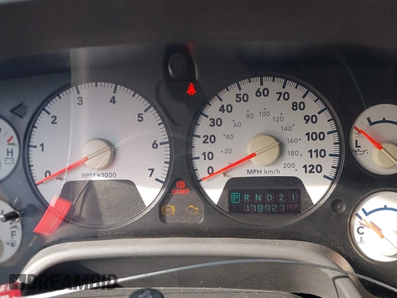 2006 Dodge 1500 SLT with VIN 1D7HU18N36J121188, listed as a IAAI auction lot 41526393 with 178,927 mi miles and . Bid and sale history available at DreamBid. Image 7.