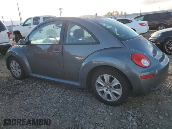 2008 Volkswagen Beetle S с VIN 3VWRW31C88M506374, выставлен на аукционе Copart как лот 83808904 с пробегом 109 126 миль миль и Списание • Salvage title. История ставок и продаж доступна на DreamBid. Изображение 2.