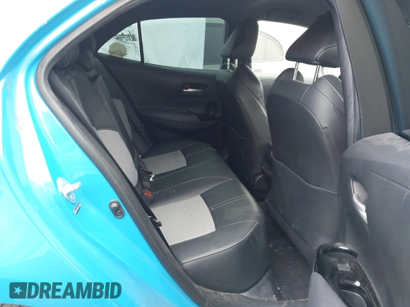2019 Toyota Corolla Hatchback SE with VIN JTNK4RBEXK3033062, listed as a IAAI auction lot 41471618 with 195,001 mi miles. Bid and sale history available at carsss.com. Image 8.