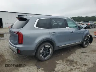 2024 Kia Telluride S с VIN 5XYP6DGC2RG543796, выставлен на аукционе Copart как лот 54404545 с пробегом 5 338 миль миль и Списание • Salvage title. История ставок и продаж доступна на DreamBid. Изображение 3.