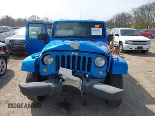 2015 Jeep Wrangler Unlimited Altitude с VIN 1C4HJWEG3FL584314, выставлен на аукционе IAAI как лот 41802581 с пробегом 145 143 миль миль и . История ставок и продаж доступна на DreamBid. Изображение 12.