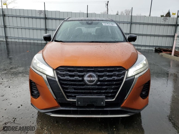2022 Nissan Kicks SR with VIN 3N1CP5DV1NL497777, listed as a Copart auction lot 45543515 with 87,401 mi miles and Clean Title. Bid and sale history available at carsss.com. Image 5.