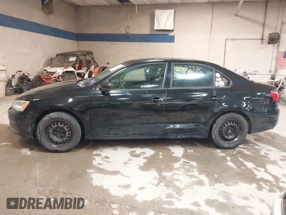 2014 Volkswagen Jetta Sedan S with VIN 3VW1K7AJ7EM445531, listed as a IAAI auction lot 41570775 with 101,522 mi miles. Bid and sale history available at carsss.com. Image 12.