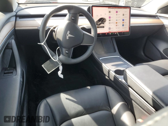2022 Tesla Model 3 z VIN 5YJ3E1EA2NF318667, wystawiony jako Copart lot #49469145 z przebiegiem 48 242 mil mil oraz Szkoda całkowita • Salvage title. Historia ofert i sprzedaży dostępna na DreamBid. Obrazek 8.