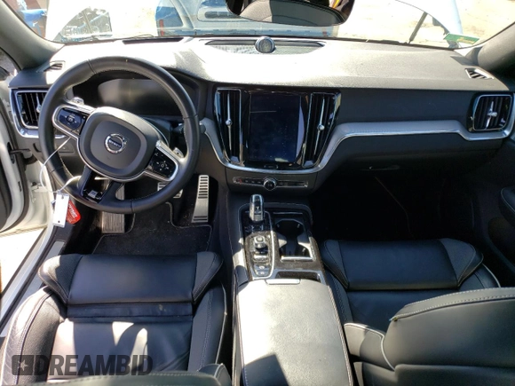 2019 Volvo S60 R-Design with VIN 7JRBR0FM8KG018556, listed as a Copart auction lot 44666323 with 30,976 mi miles. Bid and sale history available at carsss.com. Image 8.