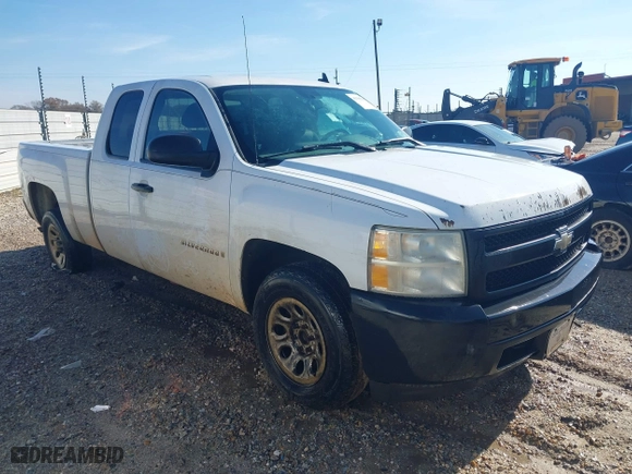 2008 Chevrolet Silverado 1500 LT w/1LT with VIN 2GCEC19C881269623, listed as a IAAI auction lot 41383949 with 431,928 mi miles. Bid and sale history available at carsss.com. Image 1.