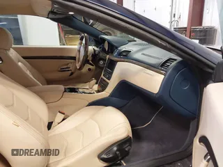 2015 Maserati GranTurismo Convertible Sport with VIN ZAM45MMA5F0141129, listed as a IAAI auction lot 41538585 with 11,267 mi miles. Bid and sale history available at carsss.com. Image 5.