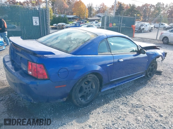 2002 Ford Mustang Standard z VIN 1FAFP40422F210590, wystawiony jako IAAI lot #40721980 z przebiegiem 151 316 mil mil oraz . Historia ofert i sprzedaży dostępna na DreamBid. Obrazek 4.