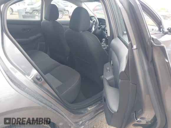 2025 Nissan Sentra SV with VIN 3N1AB8CV3SY300566, listed as a IAAI auction lot 42105552 with 1,887 mi miles. Bid and sale history available at carsss.com. Image 8.