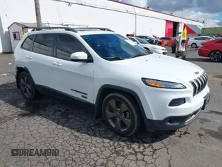 2017 Jeep Cherokee Latitude with VIN 1C4PJLCS6HW578672, listed as a IAAI auction lot 41794244 with 111,225 mi miles and . Bid and sale history available at DreamBid. Image 1.