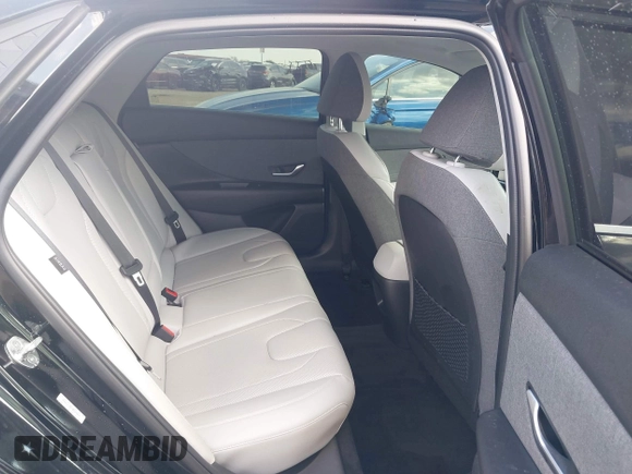 2024 Hyundai Elantra Limited with VIN KMHLP4DG7RU718847, listed as a IAAI auction lot 41506091 with 10,918 mi miles and . Bid and sale history available at DreamBid. Image 8.