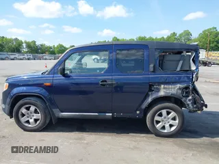 2010 Honda Element EX z VIN 5J6YH2H77AL002251, wystawiony jako IAAI lot #42127652 z przebiegiem 253 430 mil mil oraz . Historia ofert i sprzedaży dostępna na DreamBid. Obrazek 15.