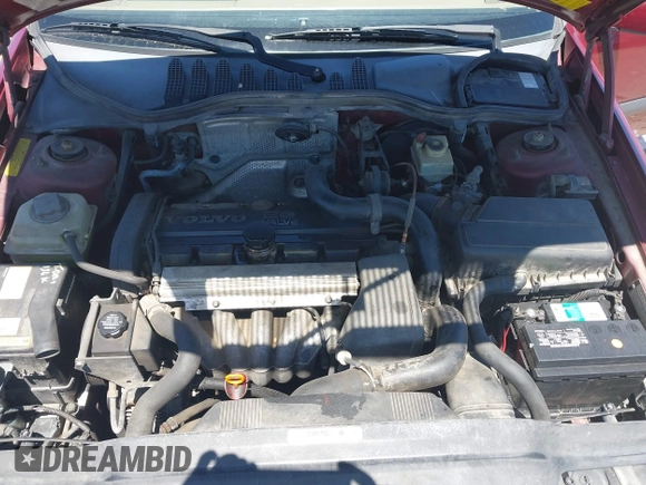 1997 Volvo 850 с VIN YV1LW5647V2322448, выставлен на аукционе IAAI как лот 42311389 с пробегом 162 547 миль миль и . История ставок и продаж доступна на DreamBid. Изображение 10.