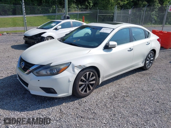 2016 Nissan Altima SR with VIN 1N4AL3APXGC263779, listed as a IAAI auction lot 42356375 with 172,380 mi miles and . Bid and sale history available at DreamBid. Image 18.