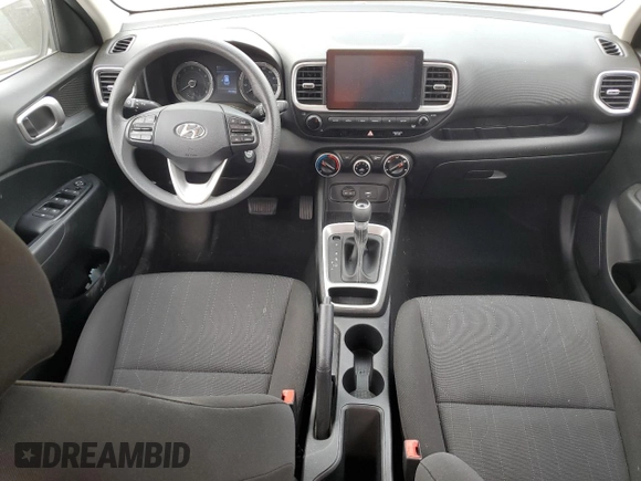 2020 Hyundai Venue SE with VIN KMHRB8A32LU027217, listed as a Copart auction lot 62947424 with 29,436 mi miles and Salvage Title. Bid and sale history available at DreamBid. Image 8.