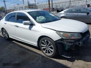 2014 Honda Accord Sedan Sport with VIN 1HGCR2F51EA112634, listed as a IAAI auction lot 41883820 with 152,150 mi miles. Bid and sale history available at carsss.com. Image 1.