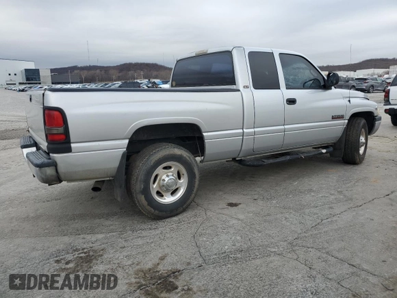 2002 Dodge Ram 2500 with VIN 3B7KC23682M263039, listed as a Copart auction lot 84555524 with 169,996 mi miles and Salvage Title. Bid and sale history available at carsss.com. Image 3.