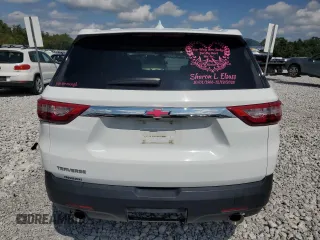 2019 Chevrolet Traverse LS with VIN 1GNERFKW9KJ281400, listed as a Copart auction lot 69558904 with 40,198 mi miles and Salvage Title. Bid and sale history available at carsss.com. Image 6.