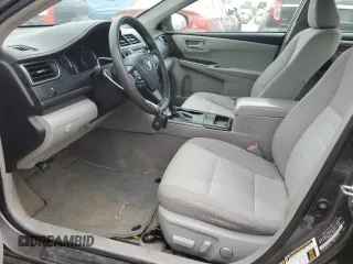 2015 Toyota Camry LE z VIN 4T1BD1FK1FU172465, wystawiony jako Copart lot #60708715 z przebiegiem 217 544 mil mil oraz Czysty tytuł • Clean title. Historia ofert i sprzedaży dostępna na DreamBid. Obrazek 7.