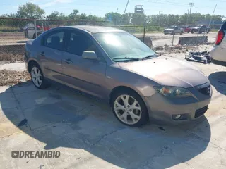 2008 Mazda 3 i Touring with VIN JM1BK32F081161766, listed as a IAAI auction lot 41853983 with 190,719 mi miles and . Bid and sale history available at carsss.com. Image 1.
