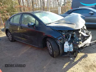 2022 Toyota Corolla Hybrid LE with VIN JTDEAMDE8NJ056916, listed as a IAAI auction lot 41395171 with 1 mi miles. Bid and sale history available at carsss.com. Image 1.