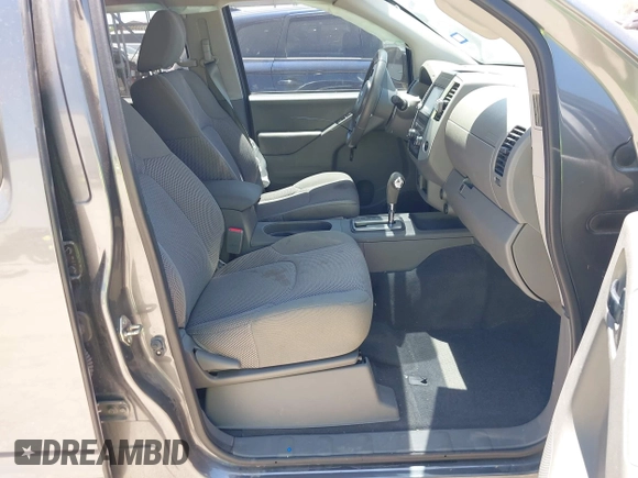 2019 Nissan Frontier SV z VIN 1N6AD0ER3KN772429, wystawiony jako IAAI lot #42228610 z przebiegiem 75 346 mil mil oraz . Historia ofert i sprzedaży dostępna na DreamBid. Obrazek 5.