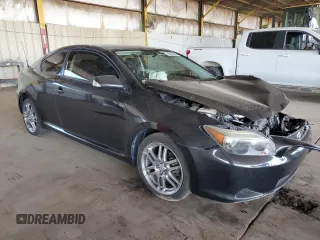 2006 Scion tC z VIN JTKDE177X60065130, wystawiony jako Copart lot #54946675 z przebiegiem 60 926 mil mil oraz Szkoda całkowita • Salvage title. Historia ofert i sprzedaży dostępna na DreamBid. Obrazek 4.