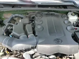 2022 Toyota 4Runner TRD Sport с VIN JTESU5JRXN5986229, выставлен на аукционе Copart как лот 61629845 с пробегом 44 127 миль миль и Чистый • Clean title. История ставок и продаж доступна на DreamBid. Изображение 14.