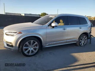 2019 Volvo XC90 Inscription z VIN YV4A22PL2K1493118, wystawiony jako Copart lot #43746885 z przebiegiem 64 192 mil mil oraz Szkoda całkowita • Salvage title. Historia ofert i sprzedaży dostępna na DreamBid. Obrazek 1.