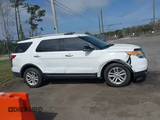 2014 Ford Explorer XLT with VIN 1FM5K7D84EGB49627, listed as a IAAI auction lot 41582760 with 212,657 mi miles and . Bid and sale history available at DreamBid. Image 13.