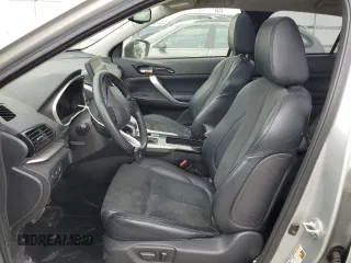 2023 Mitsubishi Eclipse Cross SE z VIN JA4ATWAA6PZ038113, wystawiony jako Copart lot #52232905 z przebiegiem 46 904 mil mil oraz Szkoda całkowita • Salvage title. Historia ofert i sprzedaży dostępna na DreamBid. Obrazek 7.