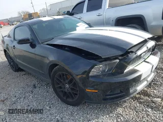 2014 Ford Mustang V6 with VIN 1ZVBP8AM1E5283004, listed as a IAAI auction lot 41821593 with 128,949 mi miles. Bid and sale history available at carsss.com. Image 1.