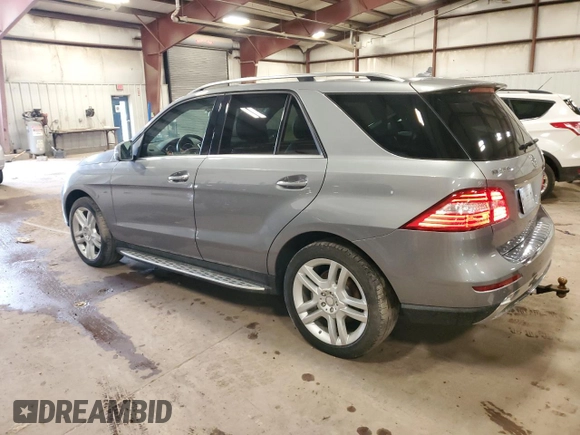 2014 Mercedes-Benz M 350 with VIN 4JGDA2EB0EA429463, listed as a Copart auction lot 60198335 with 197,530 mi miles and Clean title. Bid and sale history available at DreamBid. Image 2.