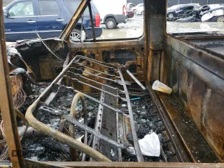 1985 Ford F-150 with VIN 1FTDF15Y4FNA66826, listed as a Copart auction lot 43598765 with 0 mi miles and Salvage Title. Bid and sale history available at carsss.com. Image 7.