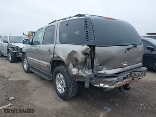 2001 Chevrolet Tahoe LT with VIN 1GNEC13T31R107668, listed as a IAAI auction lot 41629386 with 270,644 mi miles. Bid and sale history available at carsss.com. Image 3.