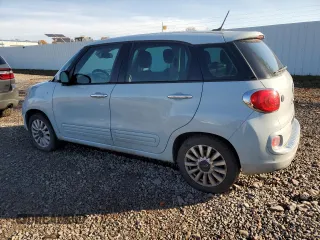 2014 FIAT 500L Easy with VIN ZFBCFABH8EZ027392, listed as a Copart auction lot 77047444 with 154,827 mi miles and Clean Title. Bid and sale history available at carsss.com. Image 2.