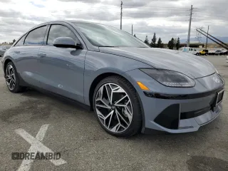 2024 Hyundai Ioniq 6 Limited z VIN KMHM54AA6RA079145, wystawiony jako Copart lot #56931465 z przebiegiem 5 337 mil mil oraz Szkoda całkowita • Salvage title. Historia ofert i sprzedaży dostępna na DreamBid. Obrazek 4.