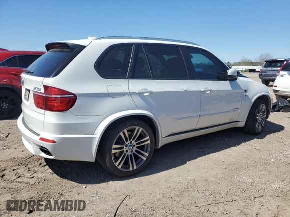 2013 BMW X5 xDrive50i z VIN 5UXZV8C52D0C16129, wystawiony jako Copart lot #47967905 z przebiegiem 111 011 mil mil oraz Szkoda całkowita • Salvage title. Historia ofert i sprzedaży dostępna na DreamBid. Obrazek 3.