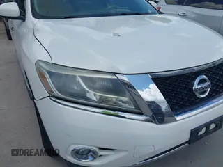 2014 Nissan Pathfinder Platinum with VIN 5N1AR2MN0EC646541, listed as a IAAI auction lot 42680665 with 203,487 mi miles and . Bid and sale history available at DreamBid. Image 6.