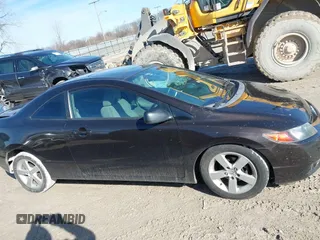 2007 Honda Civic Cpe EX with VIN 2HGFG11857H585620, listed as a IAAI auction lot 41699590 with 174,140 mi miles. Bid and sale history available at carsss.com. Image 13.
