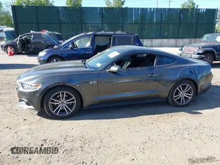 2016 Ford Mustang EcoBoost z VIN 1FA6P8TH4G5241245, wystawiony jako IAAI lot #42276819 z przebiegiem 80 190 mil mil oraz . Historia ofert i sprzedaży dostępna na DreamBid. Obrazek 14.